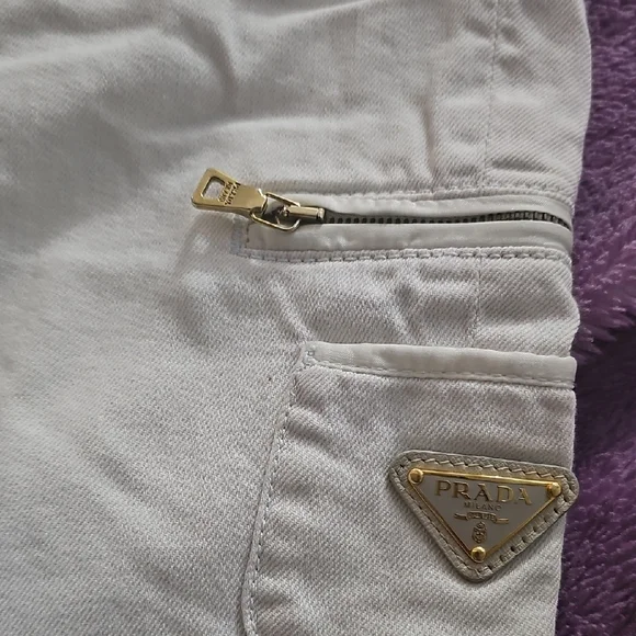 Prada Women's Skinny Jeans in Light Gray - Picture 3 of 4